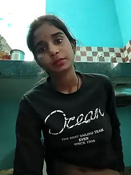 Snapshot of Hot-Soniya2 chatting on November 26, 2025, 3:29 am Hot-Soniya2 online show from November 26, 2025, 3:29 am