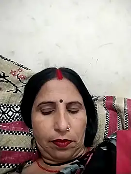 Snapshot of Hot_liya54 chatting on May 5, 2026, 5:21 pm Hot liya54 online show from May 5, 2026, 5:21 pm