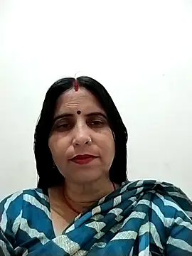 Snapshot of Hot_liya54 chatting on May 6, 2026, 8:08 am Hot liya54 online show from May 6, 2026, 8:08 am