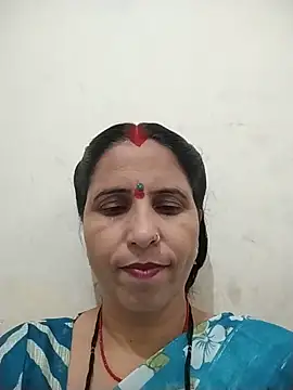 Snapshot of Hot_liya54 chatting on June 9, 2026, 4:13 am Hot liya54 online show from June 9, 2026, 4:13 am