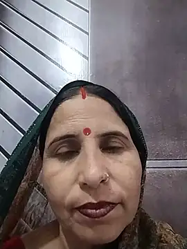 Snapshot of Hot_liya54 chatting on July 16, 2026, 9:48 am Hot liya54 online show from July 16, 2026, 9:48 am