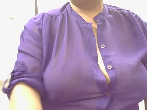 Snapshot of Cute_Girl51 chatting on October 7, 2025, 5:10 pm Cute Girl51 online show from October 7, 2025, 5:10 pm