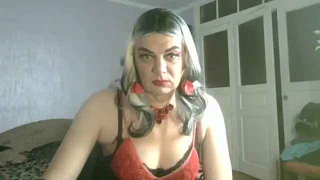 NiraFrost online show from March 19, 2026, 6:34 pm