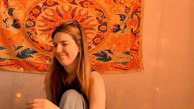 AliceCUNTach online show from May 2, 2026, 5:12 am