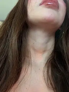 Snapshot of Bunnyylovee chatting on March 29, 2026, 12:05 pm Bunnyylovee online show from March 29, 2026, 12:05 pm