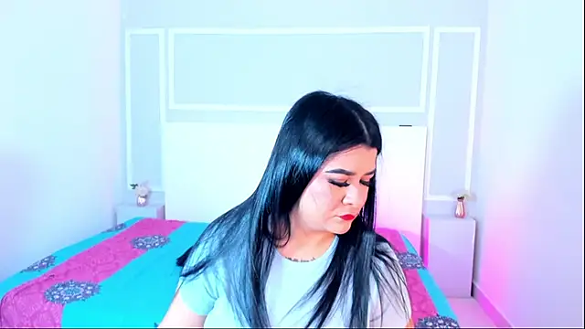 TianaGlow26 online show from September 26, 2025, 3:43 am