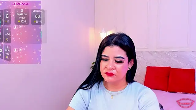 TianaGlow26 online show from October 30, 2025, 7:36 pm