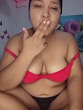 Angelly ricura online show from May 15, 2026, 6:04 pm
