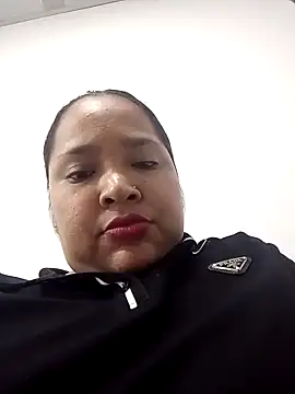 Angelly ricura online show from June 8, 2026, 5:52 am