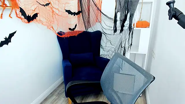 mintydaze online show from October 15, 2025, 6:19 pm