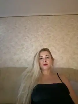 Snapshot of Nikihot__ chatting on September 16, 2025, 5:41 am Nikihot online show from September 16, 2025, 5:41 am