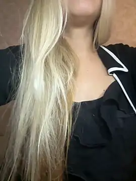 Snapshot of Nikihot__ chatting on October 9, 2025, 10:46 am Nikihot online show from October 9, 2025, 10:46 am