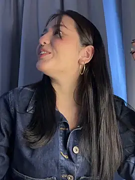 Snapshot of Angeldusttt chatting on September 18, 2025, 6:21 pm Angeldusttt online show from September 18, 2025, 6:21 pm