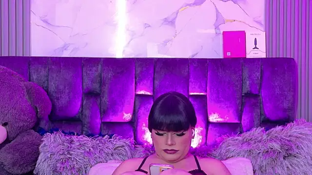 Ava Cristi online show from June 4, 2026, 5:52 pm