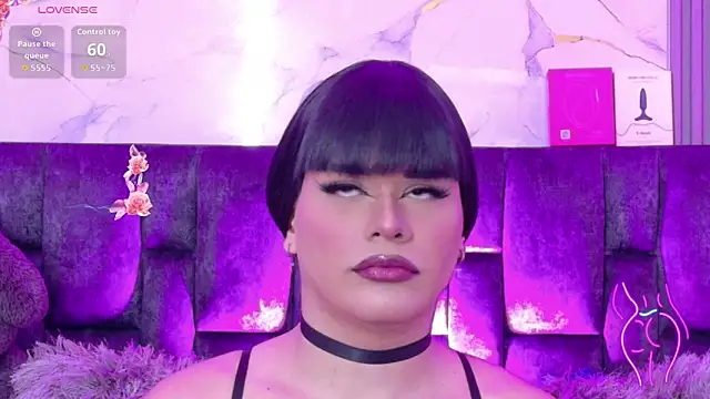 Ava Cristi online show from June 5, 2026, 6:13 pm