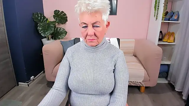 Snapshot of HotandMature chatting on November 27, 2025, 8:16 am HotandMature online show from November 27, 2025, 8:16 am