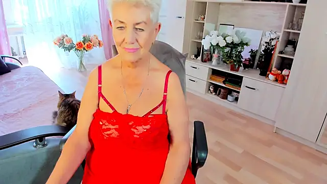 Snapshot of HotandMature chatting on July 23, 2026, 8:56 am HotandMature online show from July 23, 2026, 8:56 am