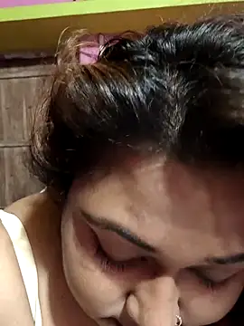 hotbhabhi011 online show from September 29, 2025, 11:04 am