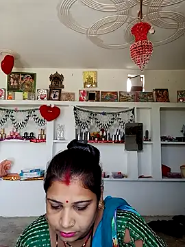 Snapshot of Rani_sahiba chatting on September 23, 2025, 8:28 am Rani sahiba online show from September 23, 2025, 8:28 am