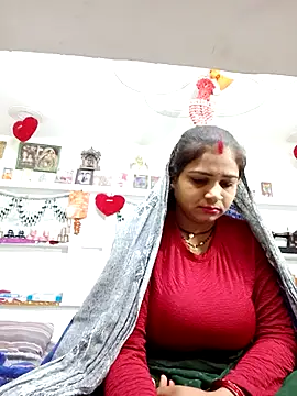 Snapshot of Rani_sahiba chatting on October 18, 2025, 7:47 pm Rani sahiba online show from October 18, 2025, 7:47 pm