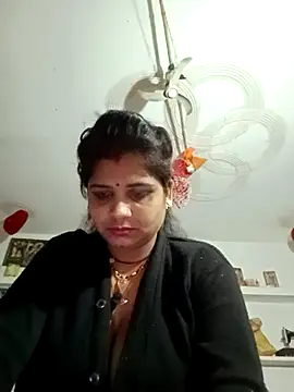 Snapshot of Rani_sahiba chatting on October 27, 2025, 12:04 am Rani sahiba online show from October 27, 2025, 12:04 am