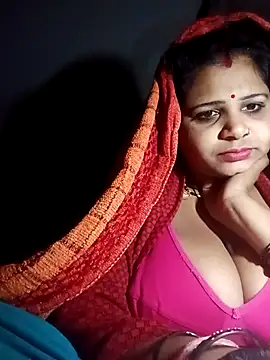 Snapshot of Rani_sahiba chatting on February 4, 2026, 6:25 pm Rani sahiba online show from February 4, 2026, 6:25 pm