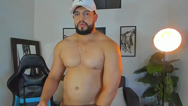 Justin kingX7 online show from February 16, 2026, 1:35 am