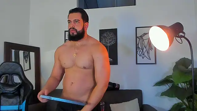 Snapshot of Justin_kingX7 chatting on July 5, 2026, 4:19 am Justin kingX7 online show from July 5, 2026, 4:19 am