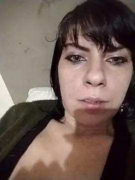 Snapshot of Lea9816 chatting on November 18, 2025, 8:57 pm Lea9816 online show from November 18, 2025, 8:57 pm