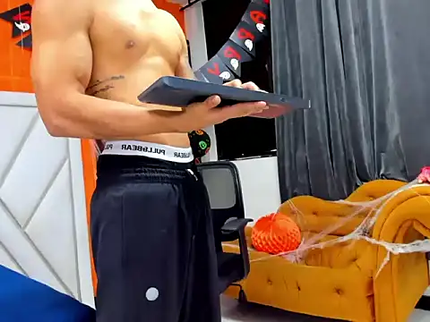 adrian ray online show from November 3, 2025, 6:31 pm