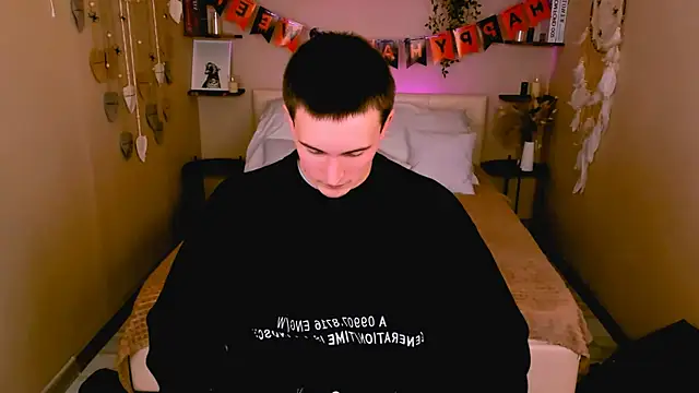 Snapshot of David__Diamond chatting on October 26, 2025, 4:02 pm David Diamond online show from October 26, 2025, 4:02 pm