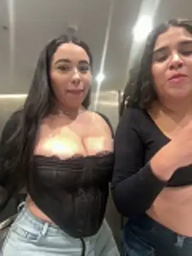 SofiaWildee online show from June 8, 2026, 1:28 am