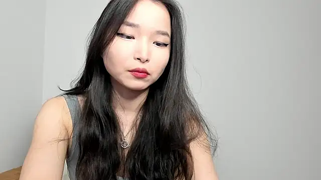 Soyun Mia online show from March 10, 2026, 3:17 pm