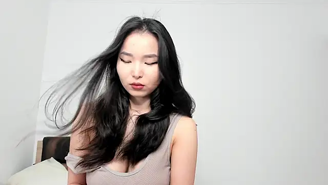 Snapshot of Soyun_Mia chatting on June 8, 2026, 12:05 pm Soyun Mia online show from June 8, 2026, 12:05 pm