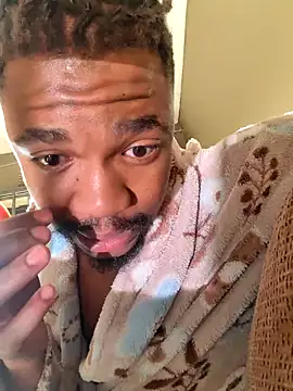 Snapshot of Cianda24 chatting on September 19, 2025, 6:04 am Cianda24 online show from September 19, 2025, 6:04 am