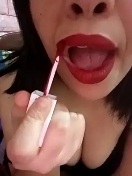 Snapshot of sexynadouch chatting on February 18, 2026, 9:33 pm sexynadouch online show from February 18, 2026, 9:33 pm