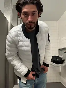 Snapshot of pitudo1313wuero chatting on February 2, 2026, 10:08 pm pitudo1313wuero online show from February 2, 2026, 10:08 pm