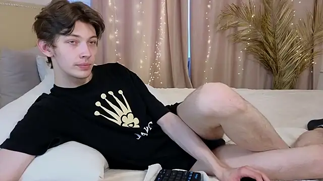  Den1s  online show from March 18, 2026, 3:26 pm