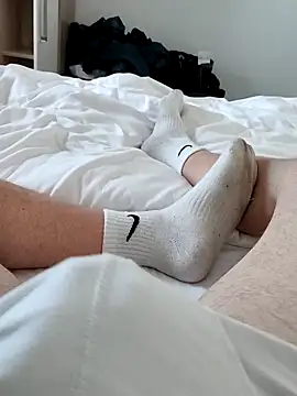 boxerundsocken91 online show from September 21, 2025, 3:46 pm