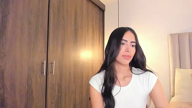 Snapshot of imsaraah chatting on May 29, 2026, 8:40 pm imsaraah online show from May 29, 2026, 8:40 pm