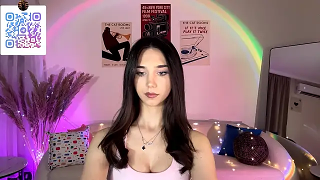 Snapshot of LinaMour chatting on July 21, 2026, 10:45 pm LinaMour online show from July 21, 2026, 10:45 pm