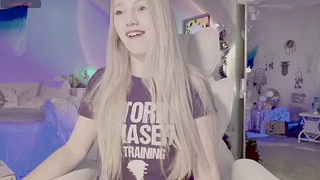 Talulaa online show from October 3, 2025, 6:38 pm