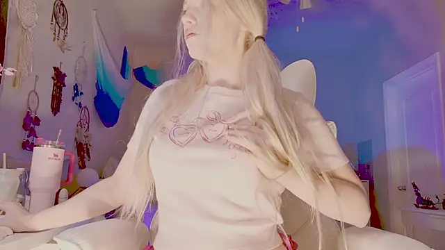 Talulaa online show from February 1, 2026, 6:28 pm