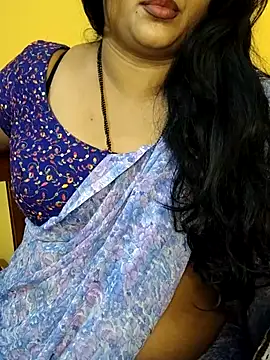 Angel0731 online show from May 5, 2026, 9:56 pm