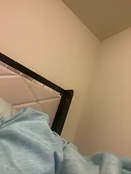 Snapshot of Idonotcherishu chatting on October 4, 2025, 9:13 pm Idonotcherishu online show from October 4, 2025, 9:13 pm