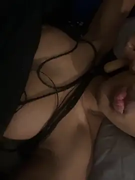 Snapshot of Idonotcherishu chatting on November 14, 2025, 11:31 am Idonotcherishu online show from November 14, 2025, 11:31 am