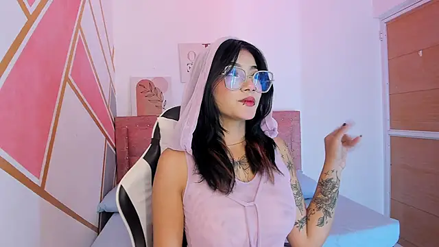 Lucy boobss online show from February 14, 2026, 3:14 am