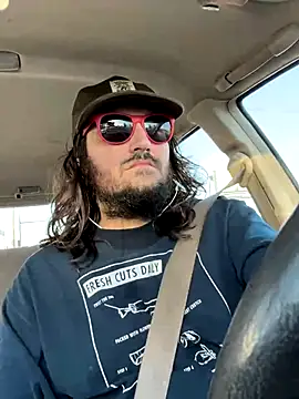 Snapshot of crashnasty chatting on October 11, 2025, 12:21 am crashnasty online show from October 11, 2025, 12:21 am