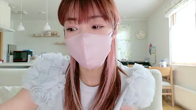 SUZU 1201 online show from May 15, 2026, 12:39 am