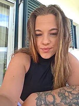 Snapshot of Luna_Lynn chatting on June 3, 2026, 10:07 am Luna Lynn online show from June 3, 2026, 10:07 am